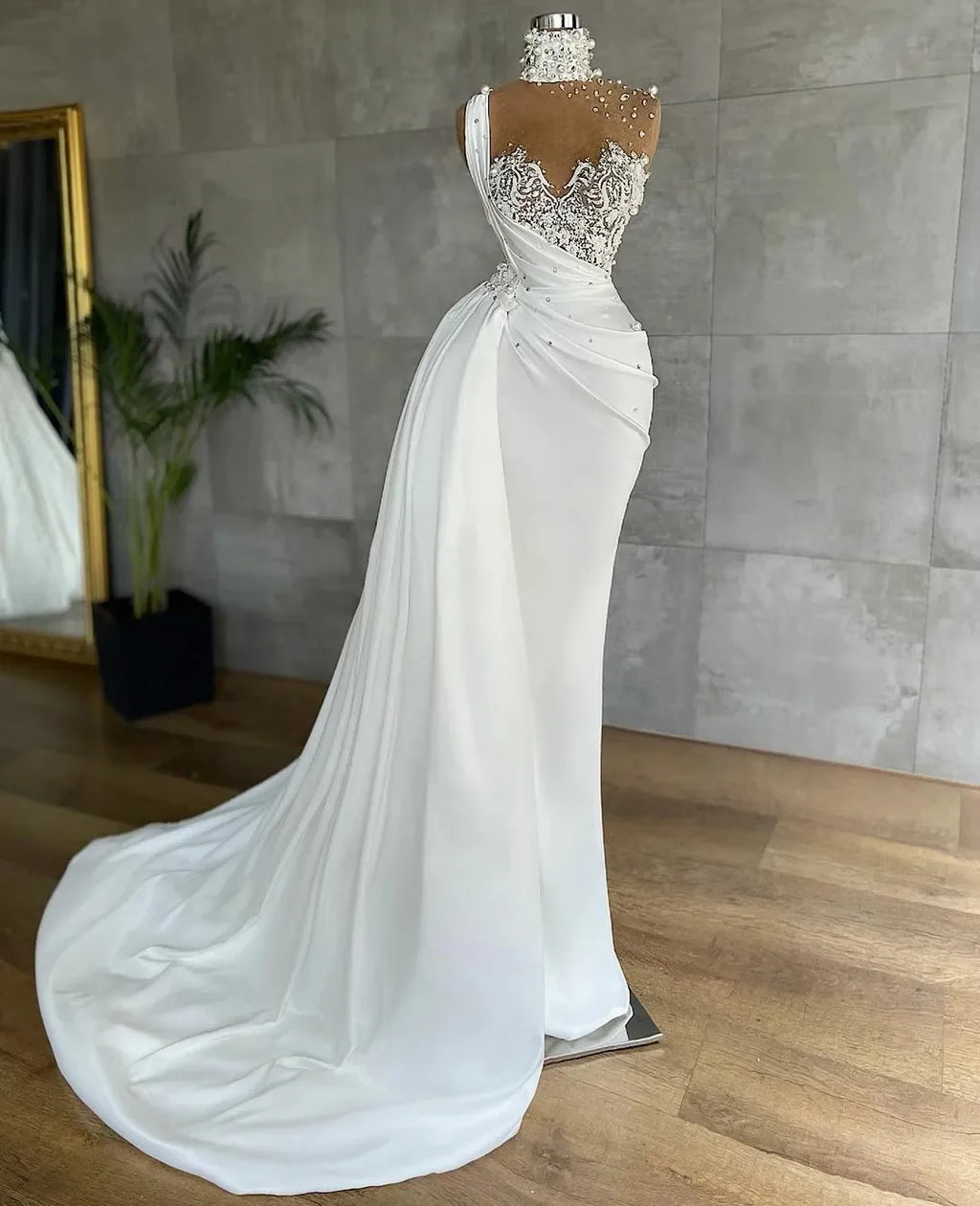 Mermaid Wedding Dresses with Detachable Train Pearls Applique Beaded Bridal Gowns High Neck Robes De Mariee Vestidos Customized
