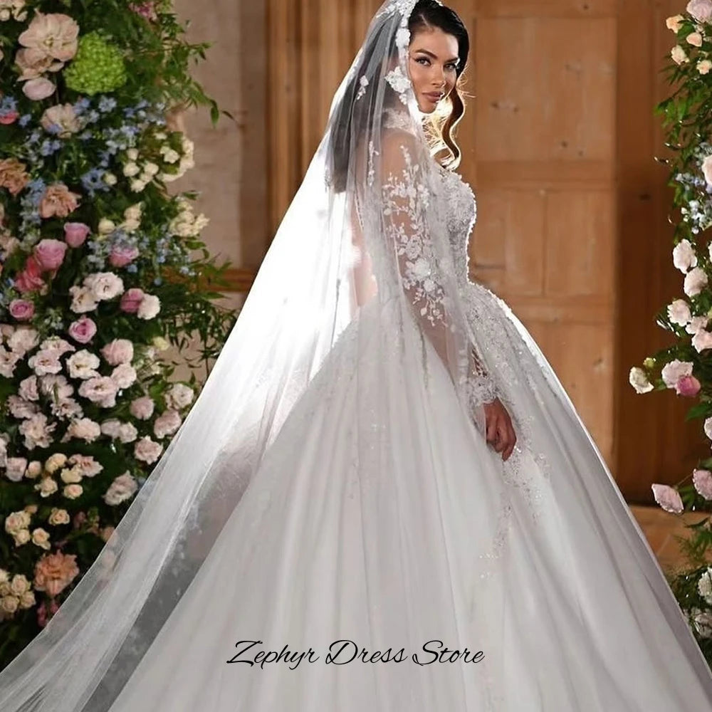 Exquisite Handmade Flowers Customized Wedding Dress Elegant O-Neck A-Line Bridal Gowns Modern Satin Long Sleeves Robe de mariée