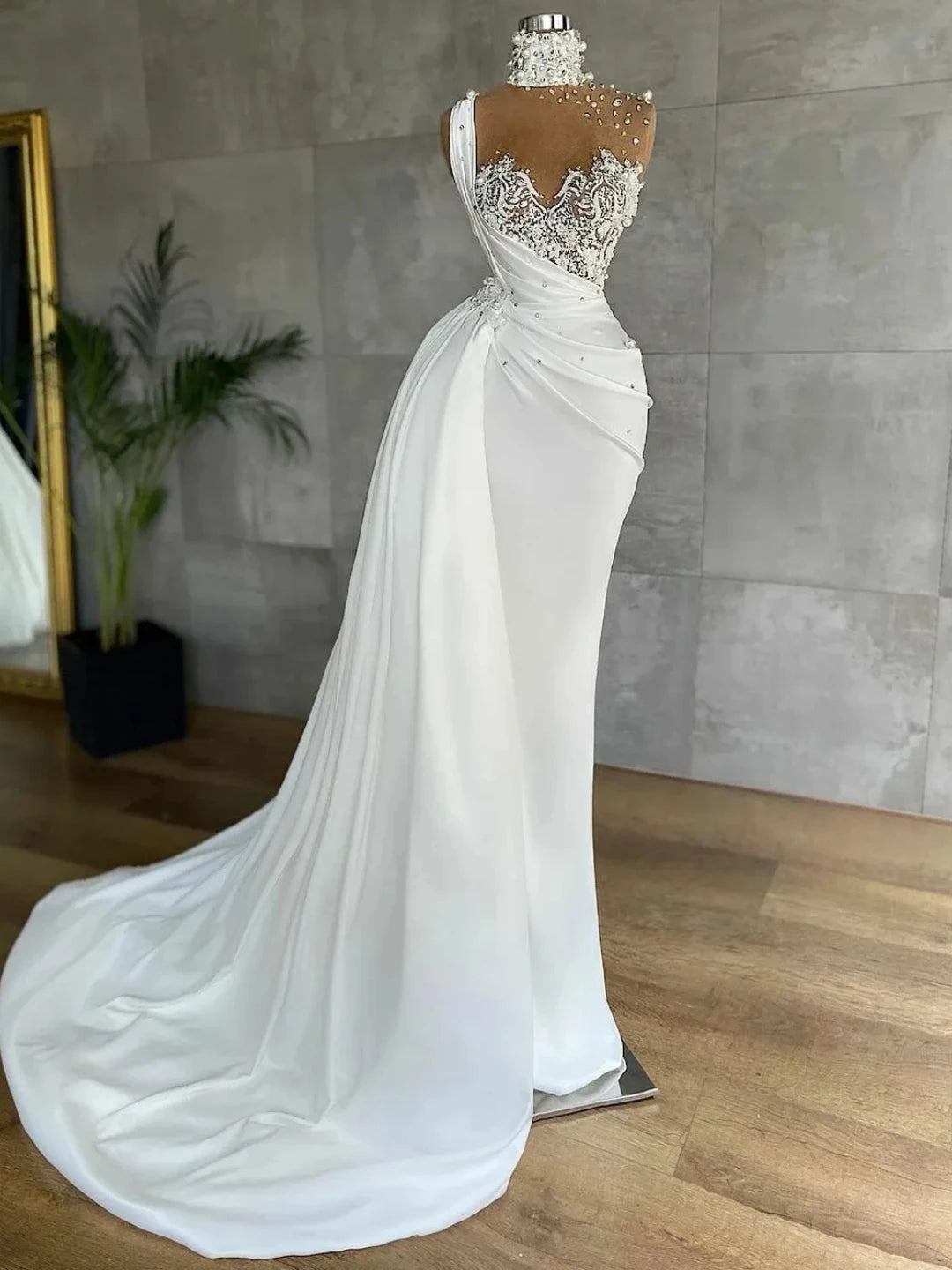 Mermaid Wedding Dresses with Detachable Train Pearls Applique Beaded Bridal Gowns High Neck Robes De Mariee Vestidos Customized